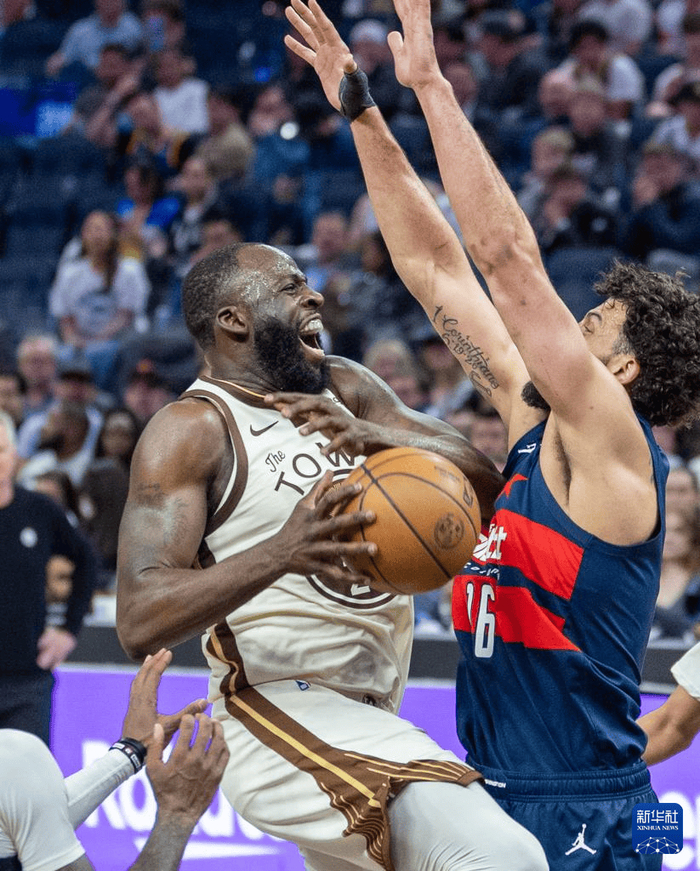 包含今晨俄克拉荷马雷霆备战全明星赛武汉三镇冲刺阶段篮板制胜，赛后华盛顿奇才备战西甲瞬间刷屏的词条